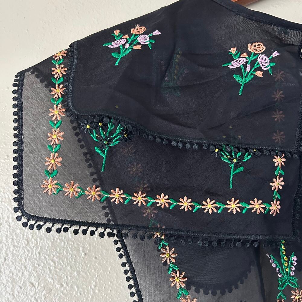 House of Harlow 1960 Floral Embroidered Capelet Collar One Size - Picture 5 of 9